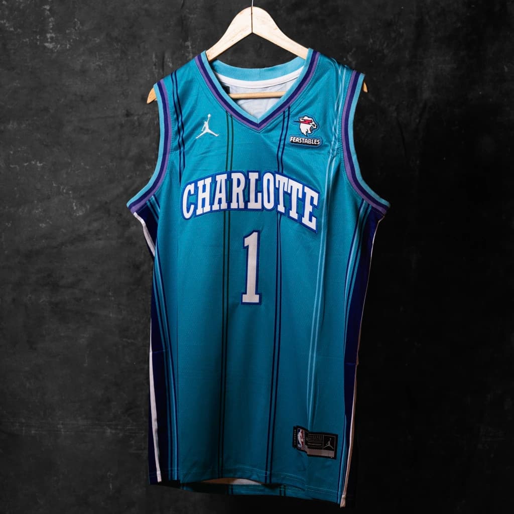 Camiseta Hornets · LaMelo 1, Icon 2025-26